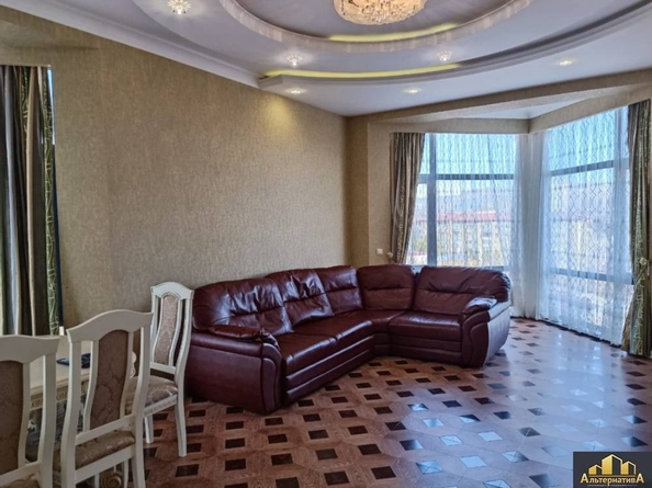 
  Продается 3-комн. квартира, 114 м², Шаумяна ул
. Фото 9.