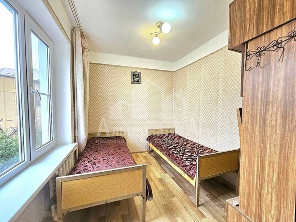 
   Продам 4-комнатную, 60 м², Героев Медиков ул

. Фото 12.