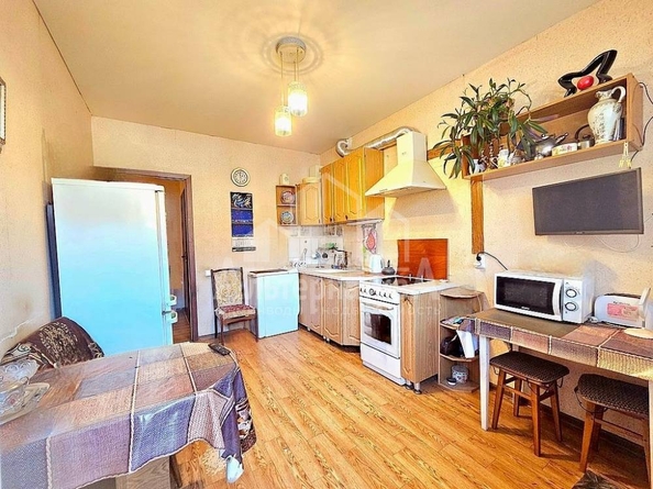 
  Продается 2-комн. квартира, 48 м², Набережная ул
. Фото 8.