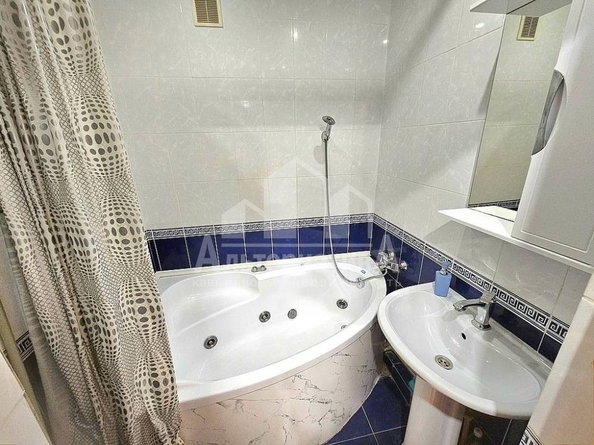 
  Продается 2-комн. квартира 52 м². Фото 11.