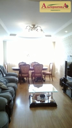 
  Продается 3-комн. квартира, 97.4 м², Кирова ул
. Фото 2.
