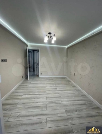 
  Продается 2-комн. квартира, 52 м², Островского ул
. Фото 3.