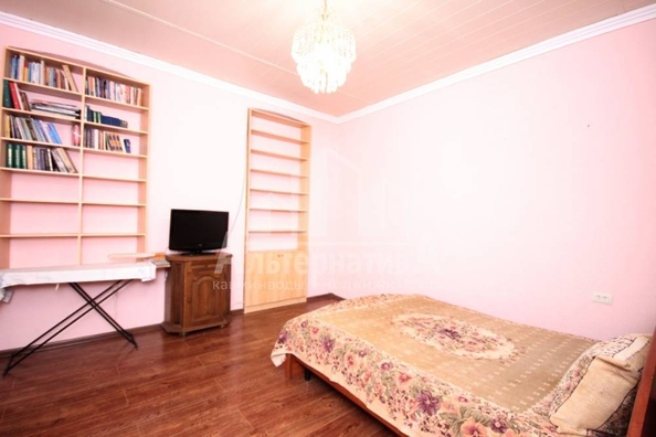 
   Продам 2-комнатную, 59.5 м², Подгорная ул

. Фото 2.