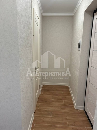 
   Продам 1-комнатную, 38 м², Героев Медиков ул

. Фото 6.