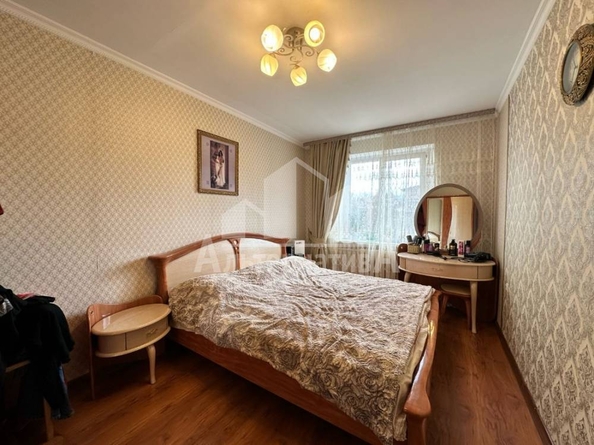 
  Продается 4-комн. квартира, 90 м², Красивая ул
. Фото 13.