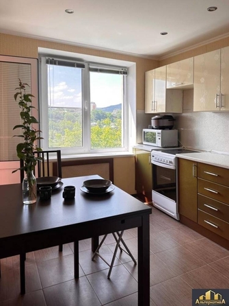 
  Продается 1-комн. квартира, 37 м², Зеркальный пер
. Фото 1.