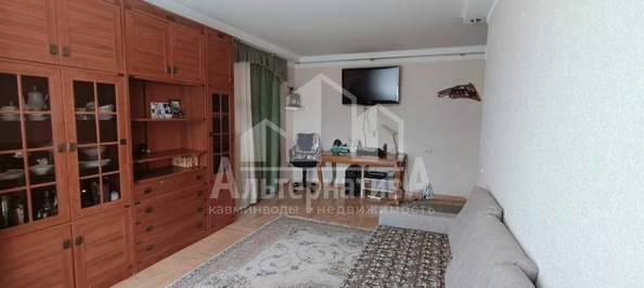 
   Продам 3-комнатную, 65.9 м², Жуковского ул

. Фото 2.