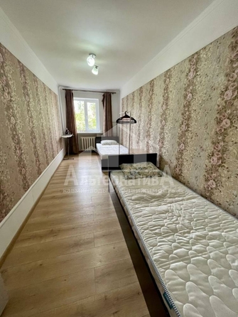 
   Продам 3-комнатную, 56 м², К.Цеткин ул

. Фото 2.