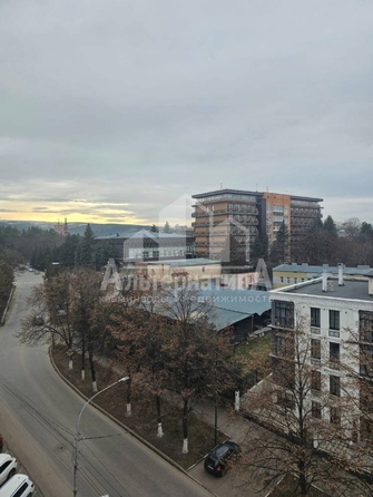 
  Продается 3-комн. квартира, 146.3 м², Дзержинского пр-кт
. Фото 10.