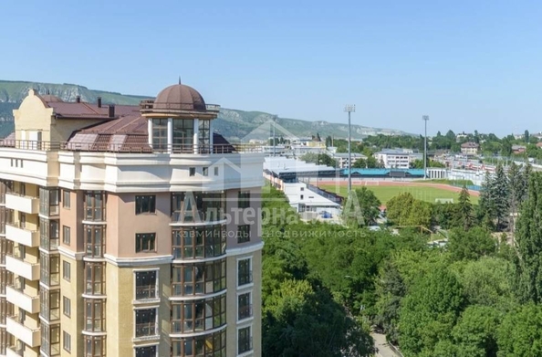 
  Продается 1-комн. квартира, 66.4 м², Победы пр-кт
. Фото 3.