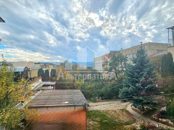 
   Продам 2-комнатную, 64 м², К.Цеткин ул

. Фото 8.