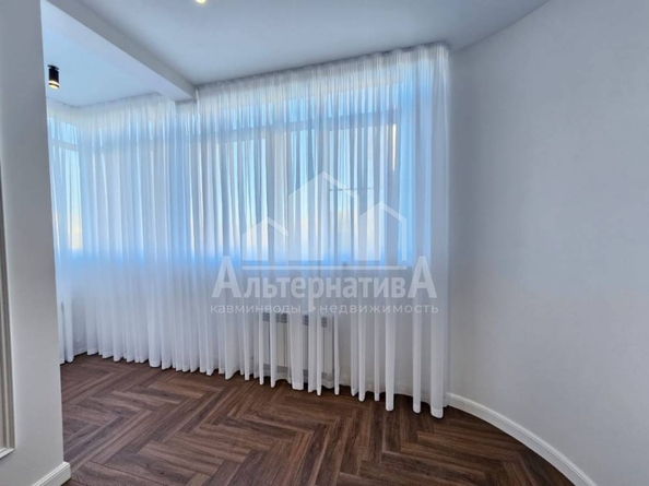 
  Продается 2-комн. квартира, 103 м², ЖК Звезда
. Фото 8.