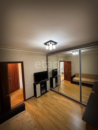 
   Продам 1-комнатную, 33 м², Гражданская ул, 1/3

. Фото 1.