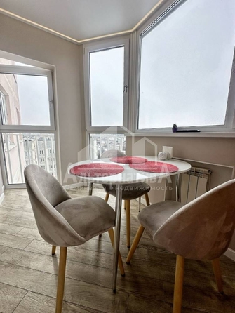
   Продам 3-комнатную, 70 м², Победы пр-кт

. Фото 2.
