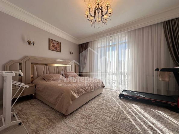 
  Продается 3-комн. квартира, 102 м², ЖК Звезда
. Фото 4.