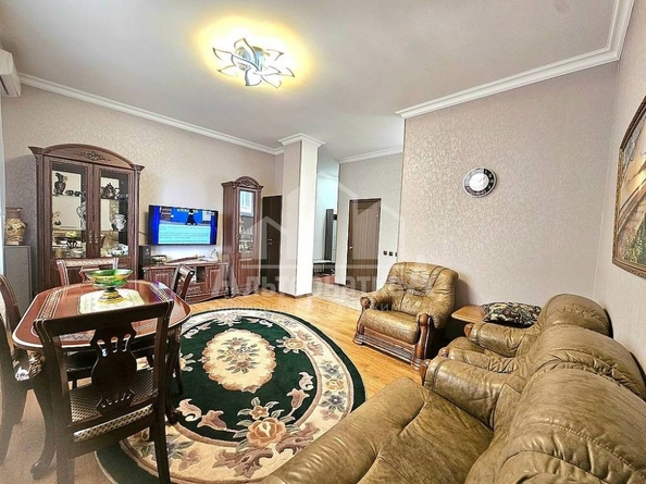 
   Продам 3-комнатную, 64.8 м², Жуковского ул

. Фото 8.