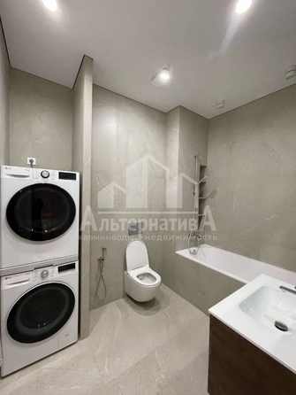 
  Продается 2-комн. квартира, 98 м², Победы пр-кт
. Фото 9.