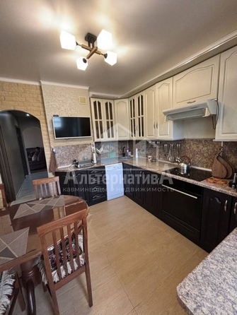 
  Продается 3-комн. квартира, 75 м², Победы пр-кт
. Фото 2.
