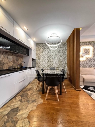 
  Продается 3-комн. квартира, 86.4 м², Кирова ул
. Фото 6.