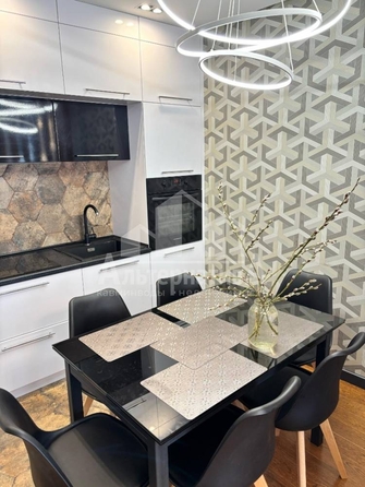 
  Продается 3-комн. квартира, 86.4 м², Кирова ул
. Фото 7.