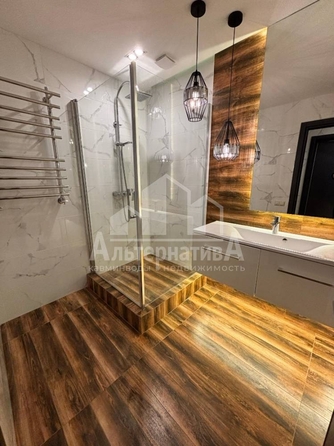
  Продается 3-комн. квартира, 86.4 м², Кирова ул
. Фото 29.