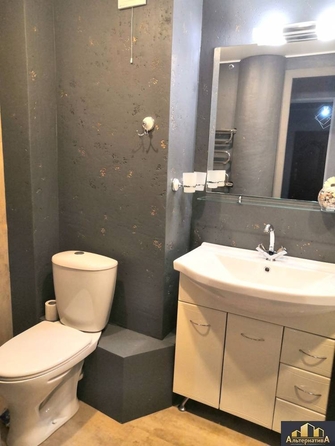 
  Продается 3-комн. квартира, 75 м², Умара Алиева ул
. Фото 15.