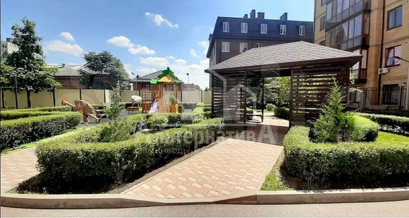 
  Продается 2-комн. квартира, 98.3 м², Советская ул
. Фото 2.