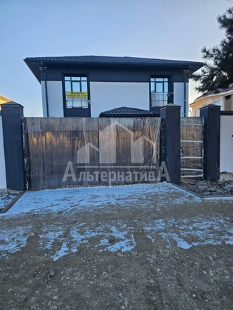 
   Продам дом, 170 м², Кисловодск

. Фото 2.