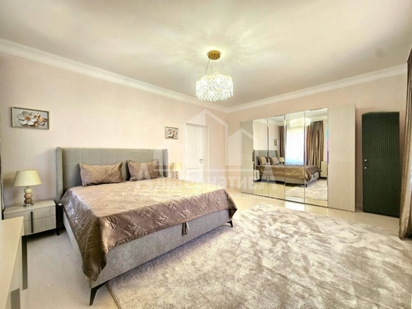 
  Продается 3-комн. квартира 145.7 м². Фото 17.