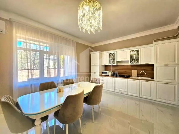 
  Продается 3-комн. квартира 145.7 м². Фото 6.