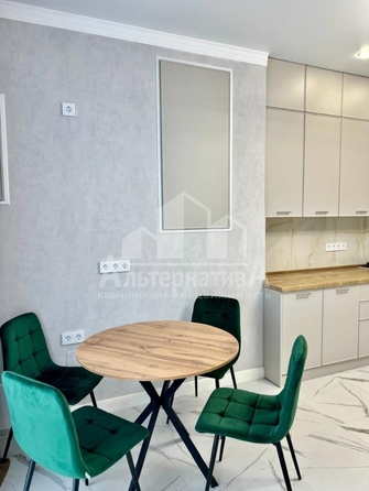 
  Продается 2-комн. квартира, 57 м², Жмакина ул
. Фото 2.