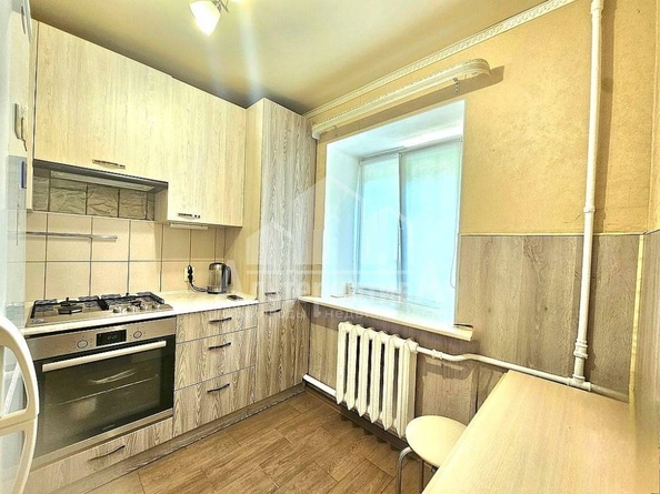 
  Продается 2-комн. квартира, 42 м², Линейная ул
. Фото 4.