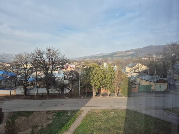 
  Продается 3-комн. квартира, 70.3 м², Калинина ул
. Фото 9.