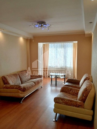 
  Продается 3-комн. квартира, 72 м², Западная ул
. Фото 4.