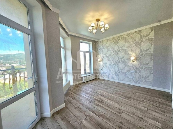 
  Продается 2-комн. квартира, 60.3 м², Жмакина ул
. Фото 5.