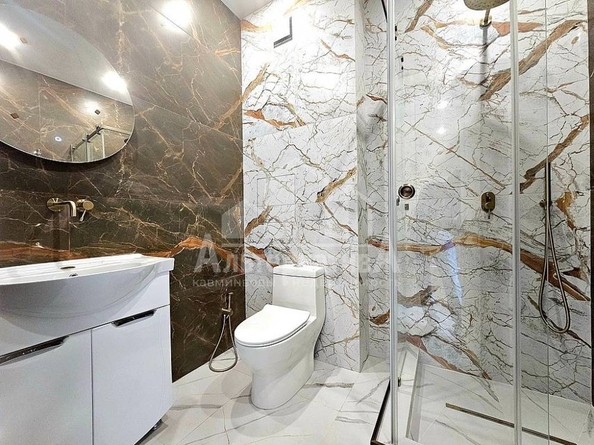 
  Продается 2-комн. квартира, 60.3 м², Жмакина ул
. Фото 8.