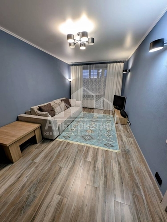 
  Продается 1-комн. квартира, 40 м², Осипенко ул
. Фото 1.