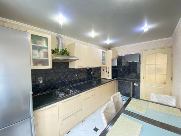 
  Продается 3-комн. квартира 58.2 м². Фото 1.