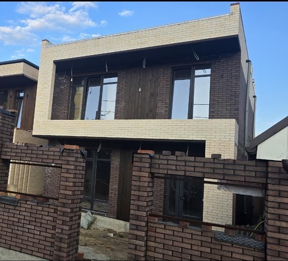 
  Продается дом 175 м². Фото 1.