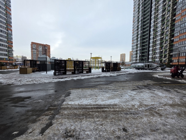 
  Продается 3-комн. квартира 73 м², в ЖК Гринсайд, 3.1-3.4. Фото 16.