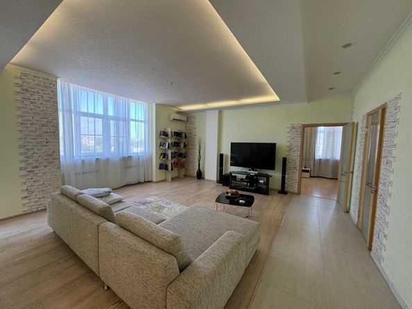 
  Продается 2-комн. квартира 85 м². Фото 1.