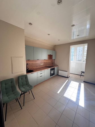 
  Продается 2-комн. квартира 57 м². Фото 1.