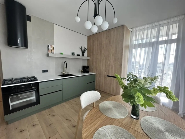 
  Продается 2-комн. квартира 64 м². Фото 1.