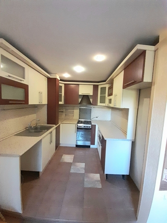 
  Продается 4-комн. квартира 82 м². Фото 1.