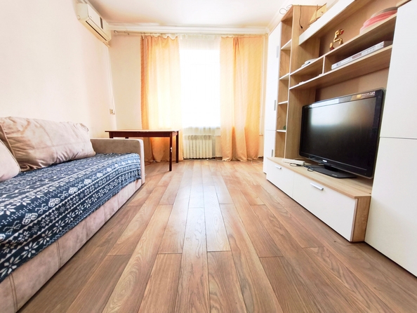
  Продается 2-комн. квартира 56 м². Фото 2.