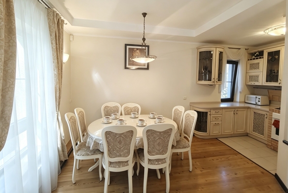 
  Продается дом 200 м². Фото 2.