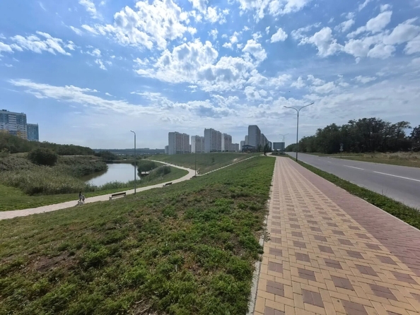 
  Продается 2-комн. квартира 52 м², в ЖК Суворовский, литера 16. Фото 37.