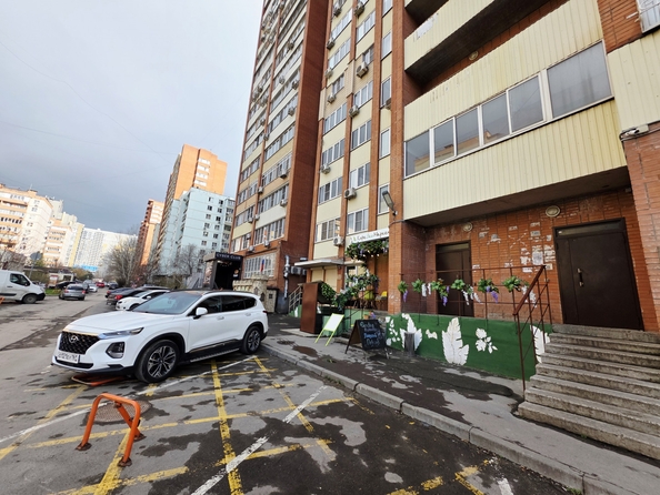 
  Продается 3-комн. квартира 107 м². Фото 17.