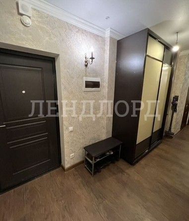 
   Продам 3-комнатную, 83 м², Закруткина ул, 61

. Фото 16.