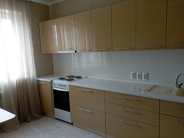 
   Продам 1-комнатную, 43 м², Халтуринский пер, д 206В

. Фото 1.